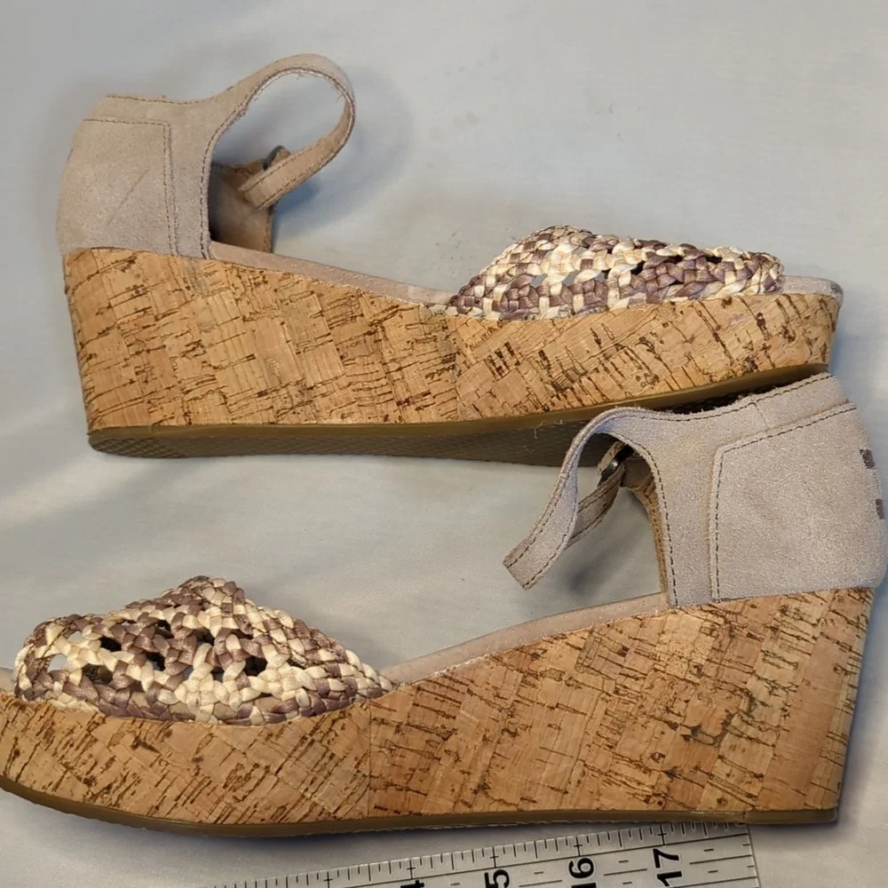 TOMS Stucco Satin Woven Cork Wedge Open Toe Sandals Size 9.5